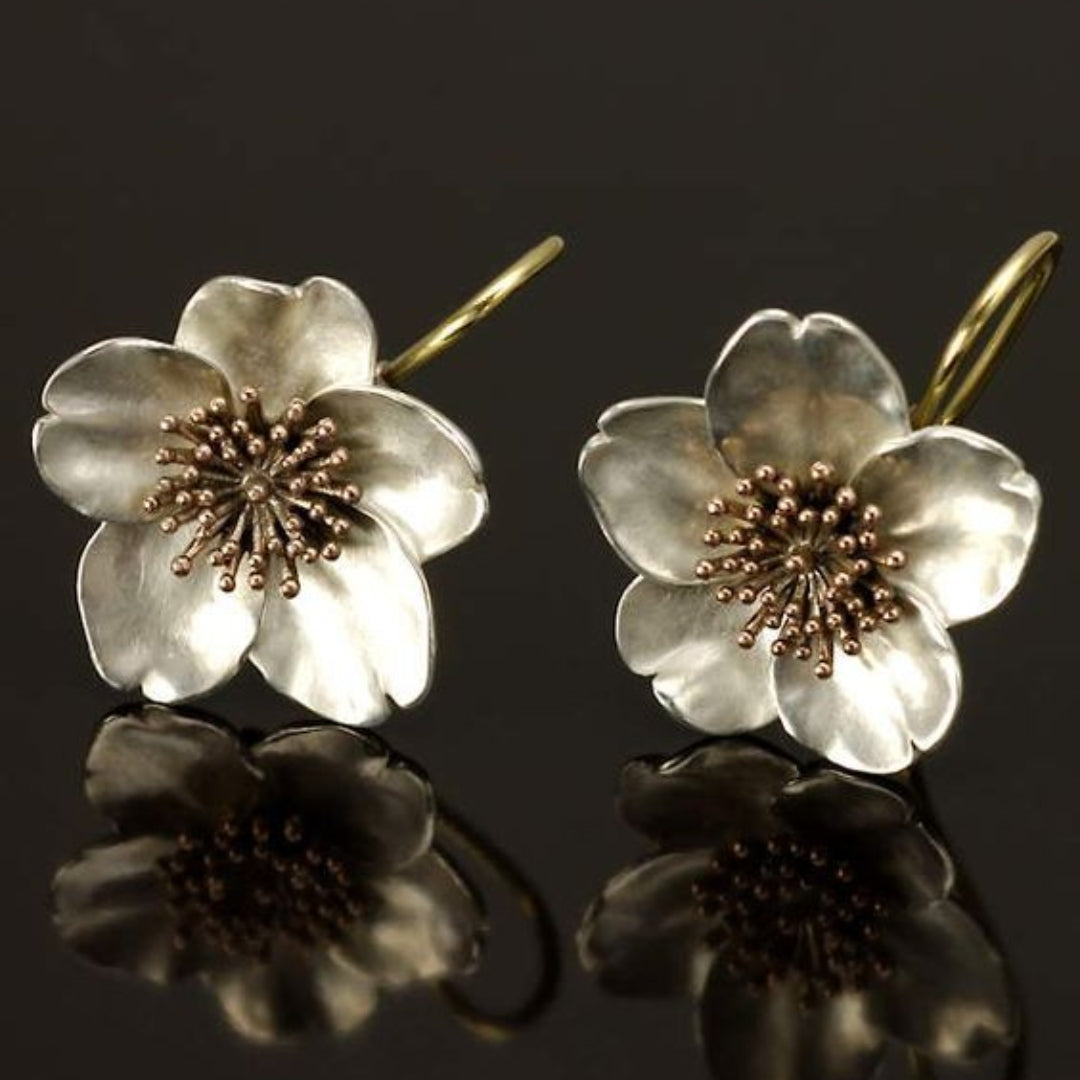 Blomsterøreringe i Sølv & Guld