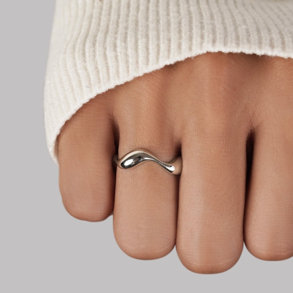 Bølger - Minimalistisk Ring