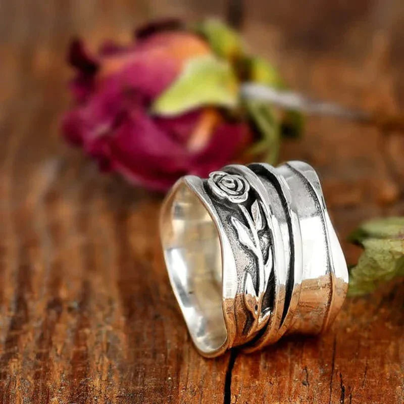 Vintage sølvring med rose