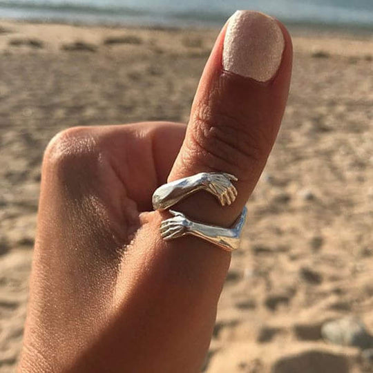 Sølvjusterbar Ring "Omfavnelse"