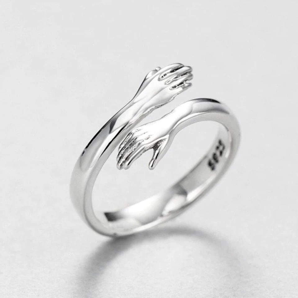 Sølvjusterbar Ring "Omfavnelse"